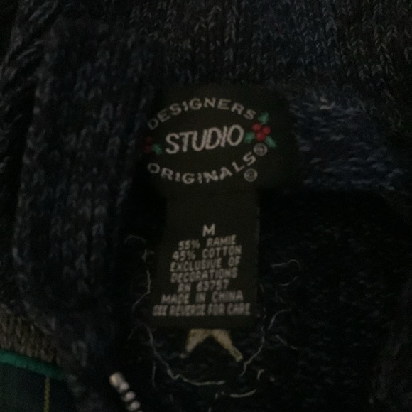 Christmas sweater jacket - Picture 4 of 7